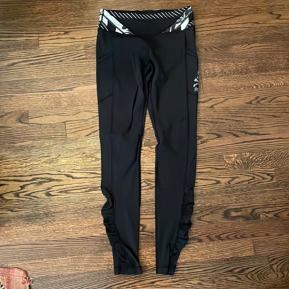 Lululemon Soul Cycle Leggings - Size 6, 28” length